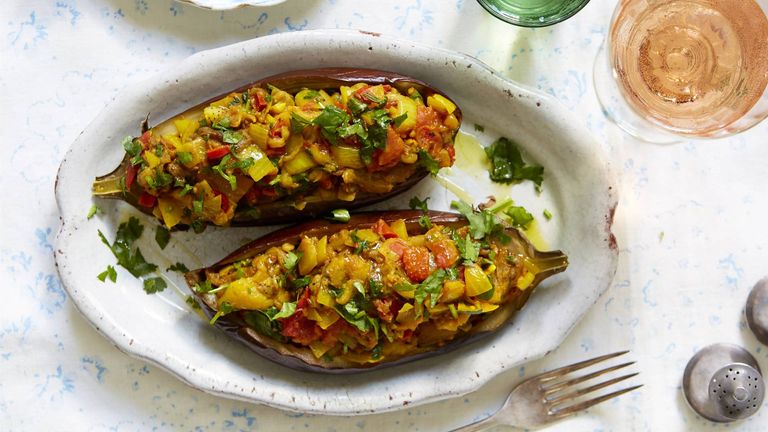 Baked aubergine recipe | GoodtoKnow