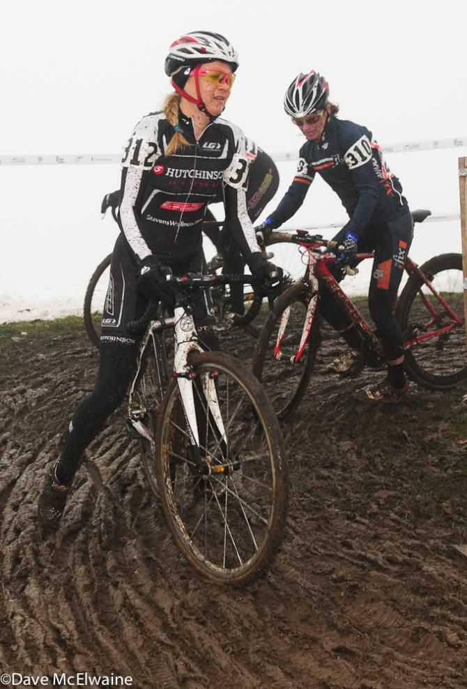 Angelina Stevens (Garneau Custum) having trouble with a turn