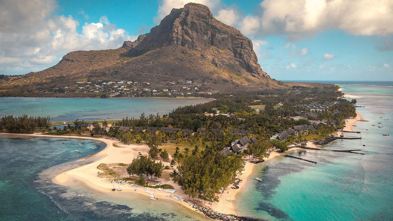 Paradis Beachcomber Golf Resort &amp;amp; Spa, Mauritius