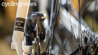 How to remove a bike wheel