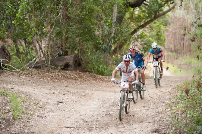 David Rosa struggles with a sore knee on the steep climbs, Bekkens and Milton Ramos hang on with the latter digging deep to finish in second.