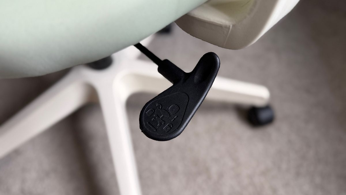 Three detail shots of the Flexispot BS5 chair.