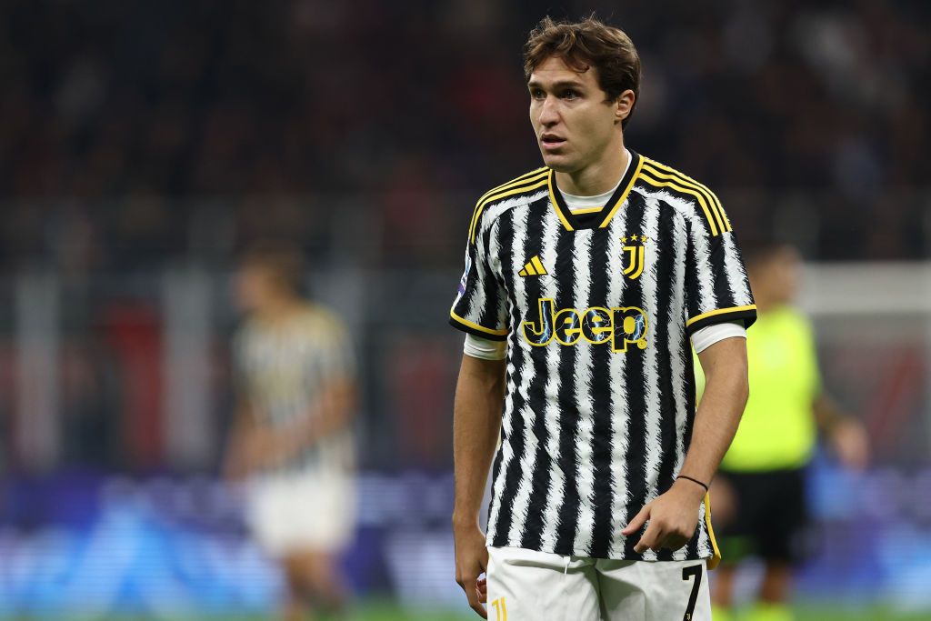 Federico Chiesa of Juventus FC looks on during the Serie A TIM match between AC Milan and Juventus at Stadio Giuseppe Meazza on October 22, 2023 in Milan, Italy. (Photo by Francesco Scaccianoce/Getty Images) Tottenham Hotspur stories