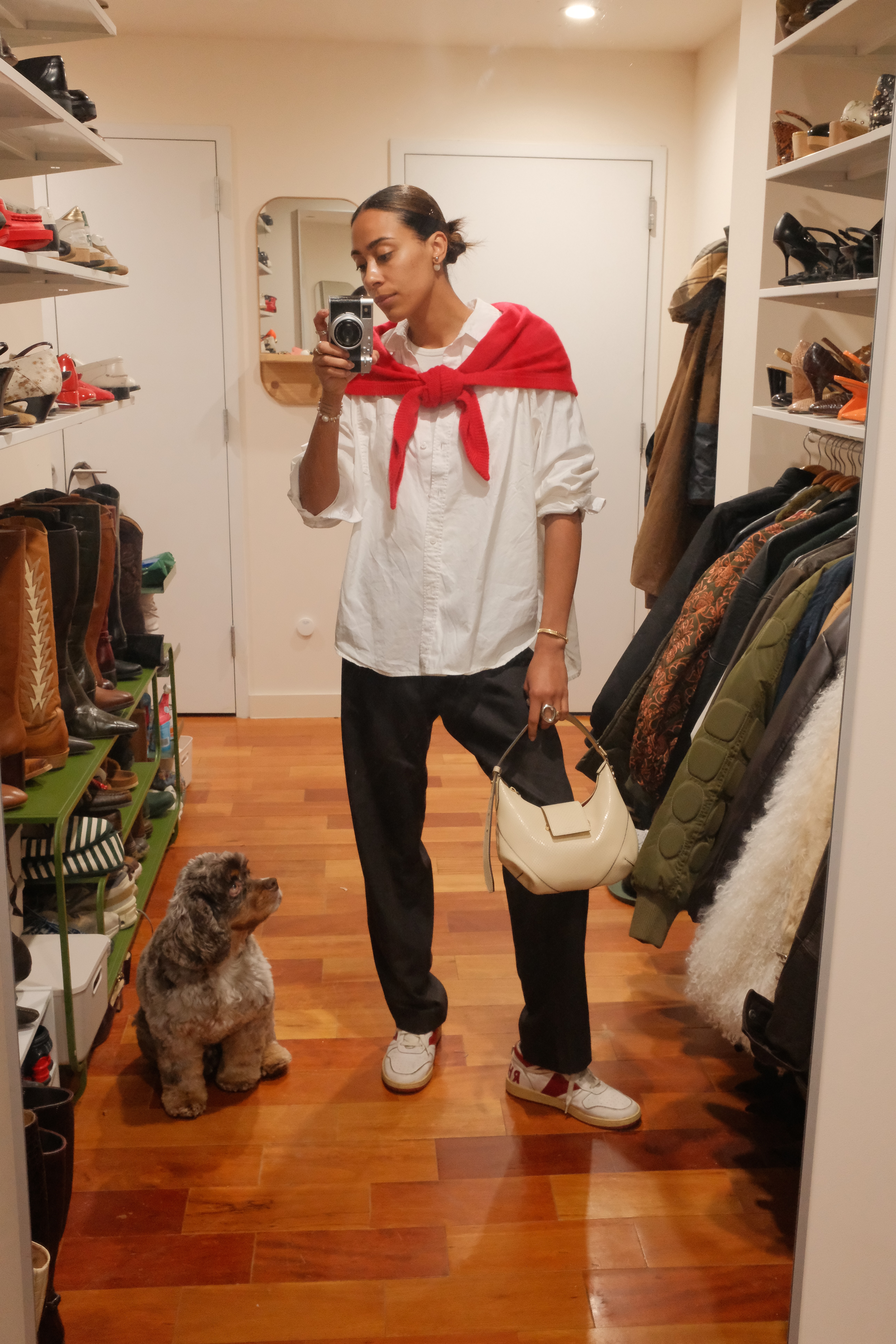 Olivia Galli demonstrating how to style vintage fashion