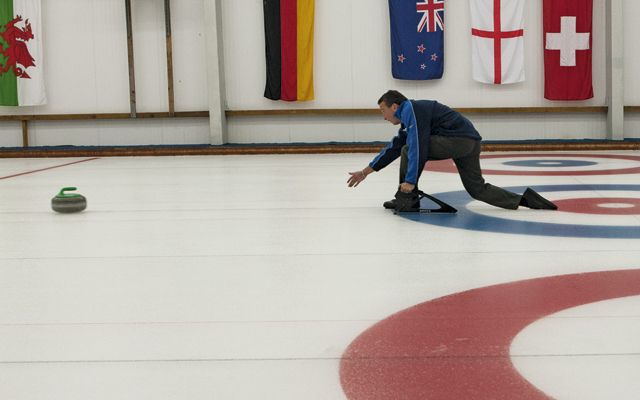 curling