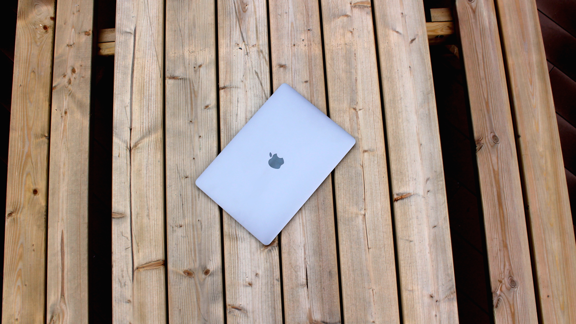 Apple Macbook Pro 13 Inch Late 16 Review Techradar