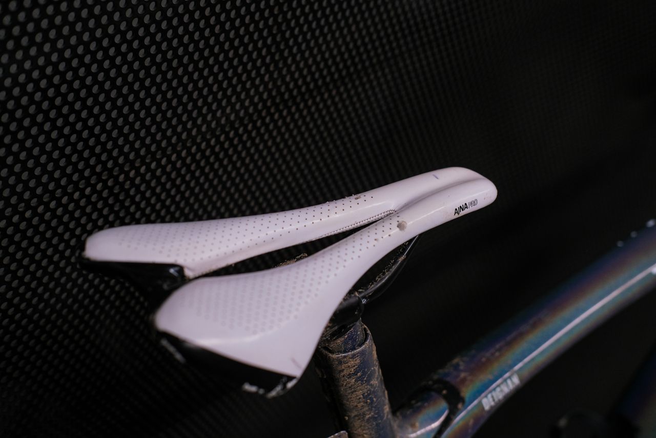 Lizzie Deignan's Trek Domane SLR from Paris Roubaix