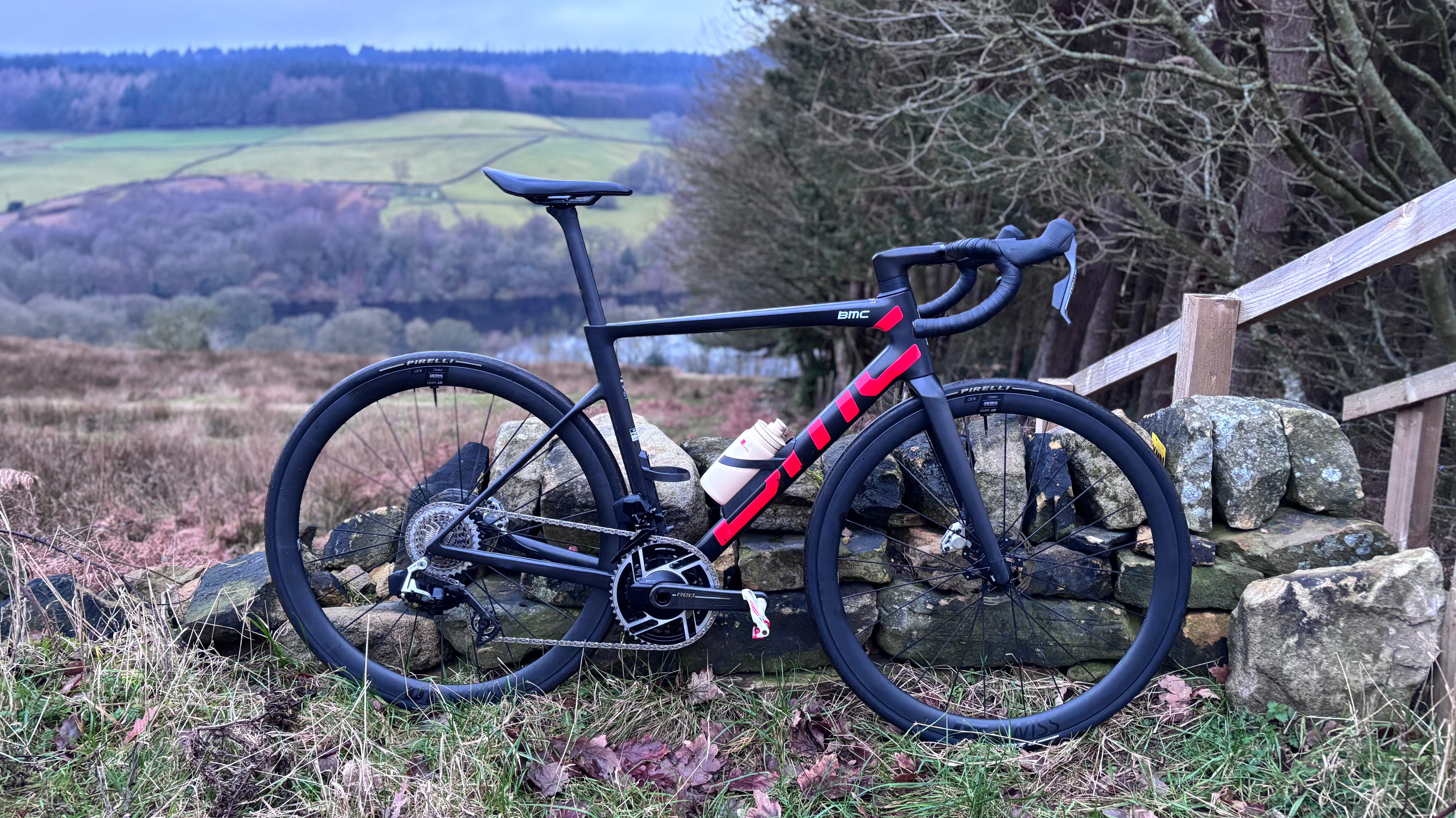 BMC Teammachine SLR 01 ONE road bike