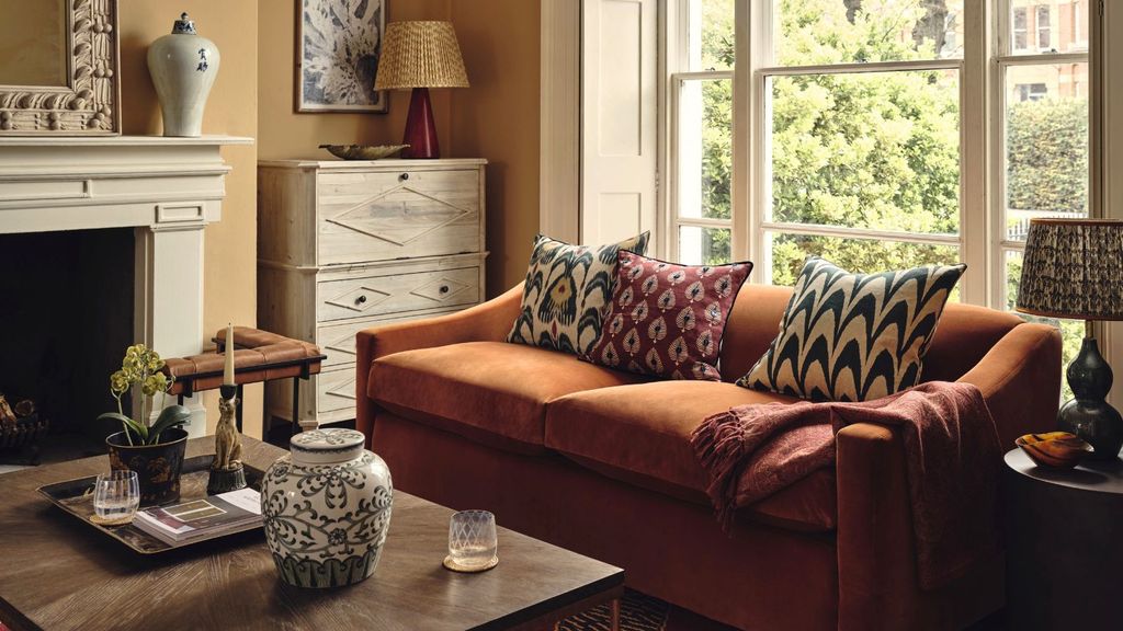 How To Clean POLYWOOD Furniture According To Experts Homes And Gardens how-to-clean-polywood-furniture-according-to-experts-homes-and-gardens