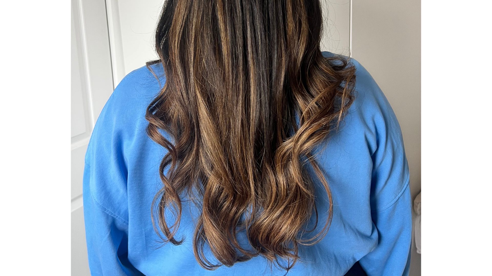 Aleesha's hair after using the Dyson Airwrap