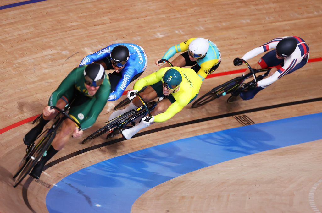 IZU JAPAN AUGUST 07 LR Kevin Santiago Quintero Chavarro of Team Colombia Matthew Glaetzer of Team Australia compete during the Mens Keirin repechages heat 4 of the track cycling on day filthen of the Tokyo 2020 Olympic Games at Izu Velodrome on August 07 2021 in Izu Shizuoka Japan Photo by Justin SetterfieldGetty Images