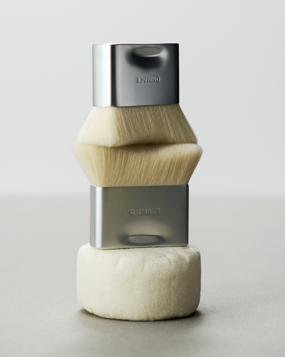 Ommage beauty brand foundation brushes