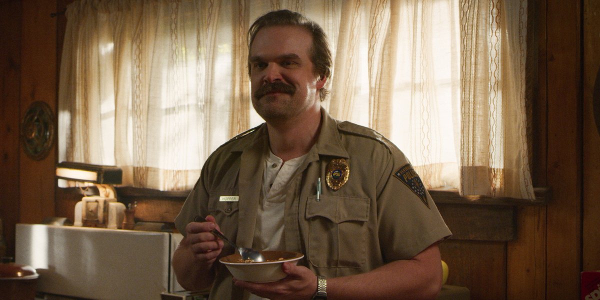 stranger things sason 3 david harbour hopper netflix