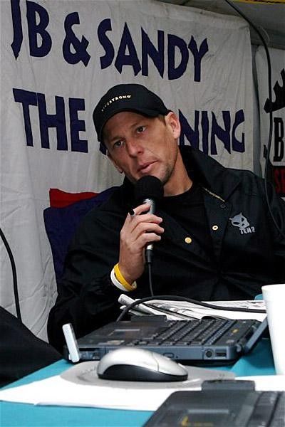 Lance Armstrong answers questions