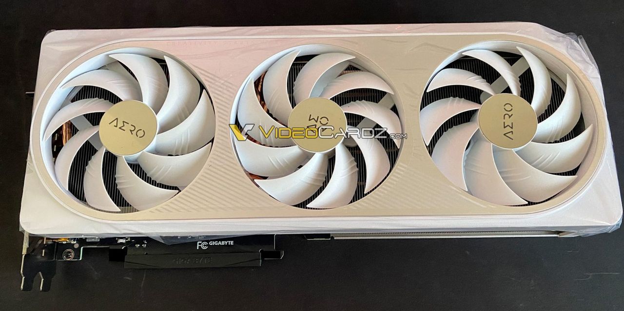 Gigabyte RTX 4070 Ti AERO pics from VideoCardz