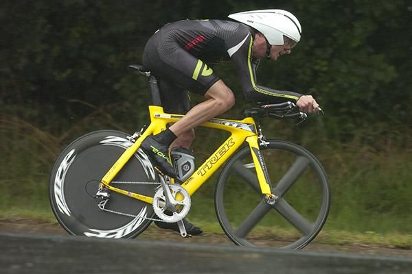 John Anderson from Queensland makes his way into the finish after 38.2 kilometres of pain in the wet.