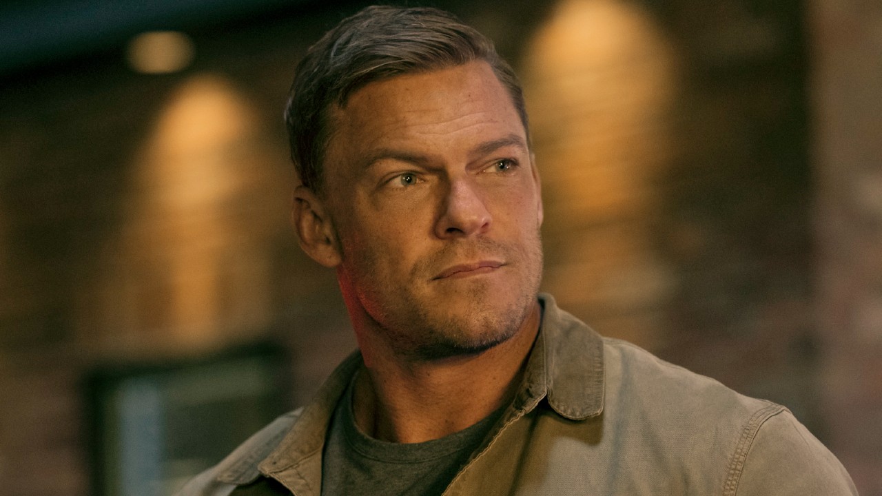 Alan Ritchson Drastically Switched Up His Look As Soon As Reacher Season 3  Wrapped, And We Have To Discuss This New Hairstyle | Cinemablend