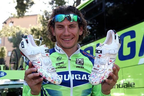 Pozzato with his colourful shoes