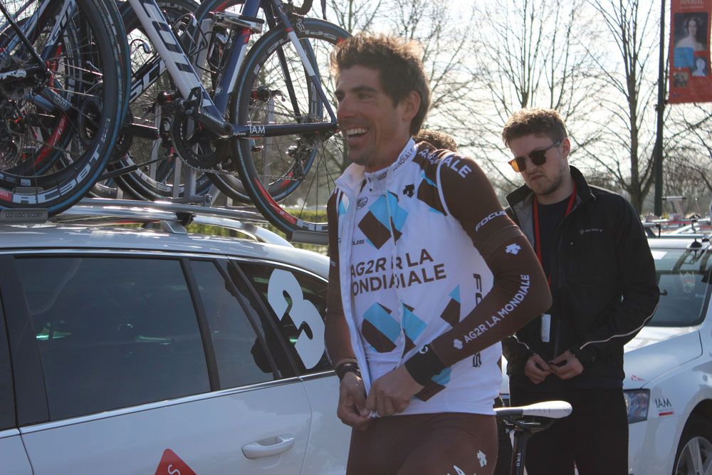 Sebastiwen Minard jokes with the IAM Cycling crew