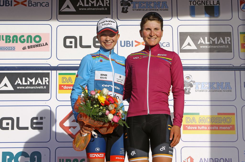 WorldTour leaders Cecile Uttrup Ludwig (C&eacute;rvelo-Bigla) and Elisa Longo Borghini (Wiggle-High5)
