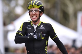 Persistence pays off for Simon Yates at Volta a Catalunya