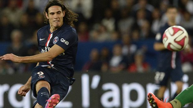 Paris Saint-Germain&amp;#039;s Uruguyan Edinson Cavan