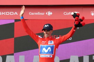 Tactically perfect and attacking like never before – Enric Mas drops all his rivals at the Vuelta a España, but he must keep attacking – Analysis