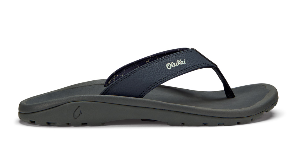 Best flip flops for walking 2022 comfy, cool, supportive T3