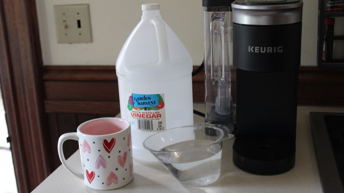 How to descale a Keurig with vinegar Top Ten Reviews