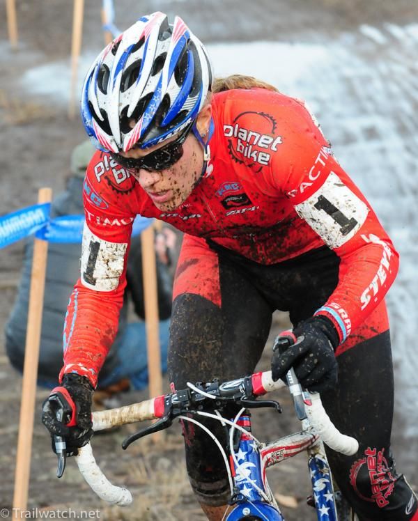 Katie Compton (Planet Bike) en route to victory in Bend.