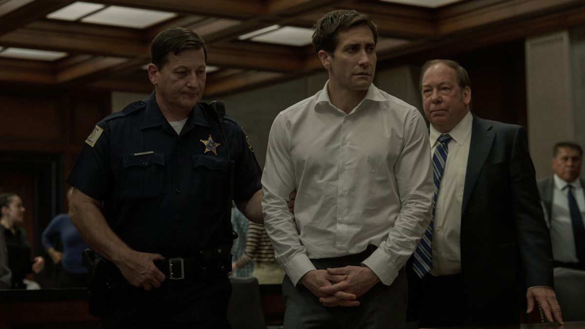 Jake Gylenhaal and Bill Camp in Apple TV Plus&#039; Presumed Innocent.