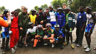 Alberto Contador and Peter Sagan took time to take a picture with local riders