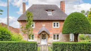 Yew Tree Cottage, Devizes, Wiltshire