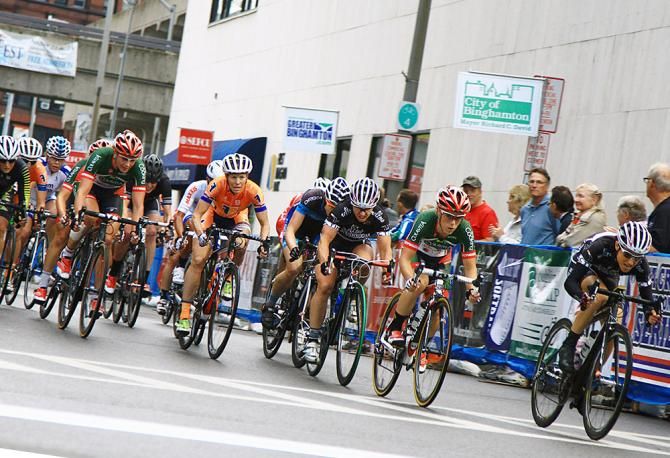 The field is all together for the final lap