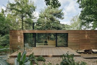 Looking Glass Lodge by Michael Kendrick Architects daytime exterior among trees