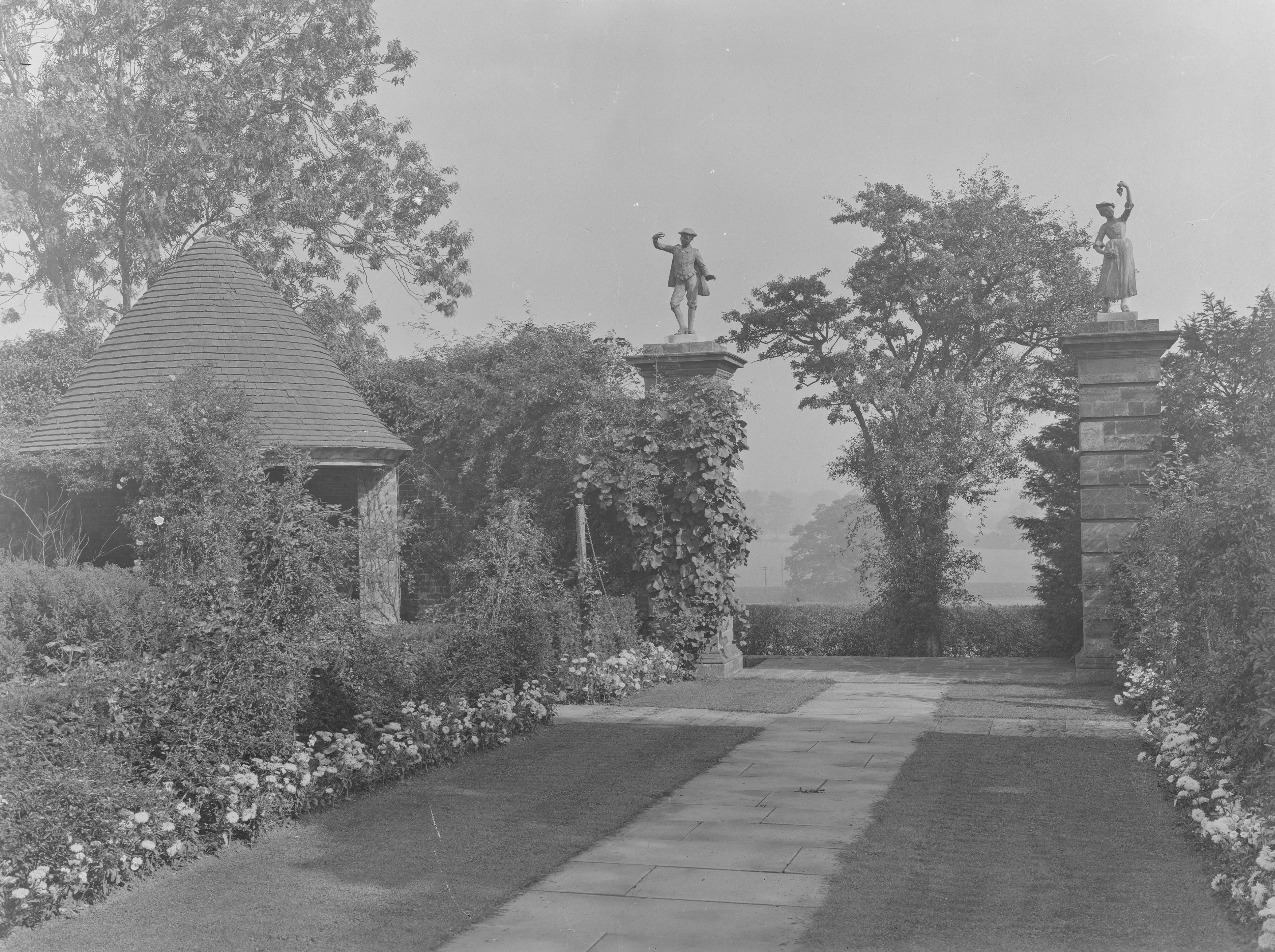 Papillon Hall
