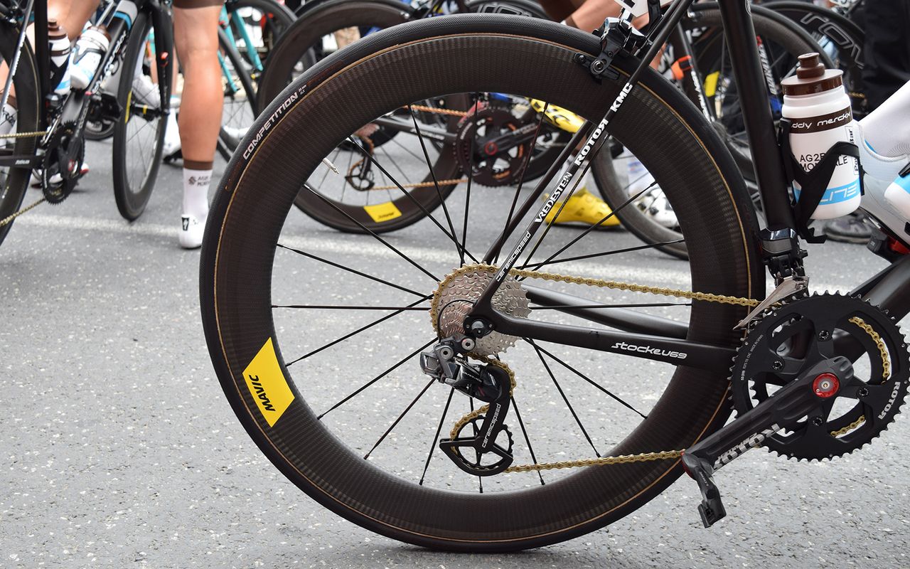Like previous seasons, Bardet runs a CeramicSpeed OSPW system
