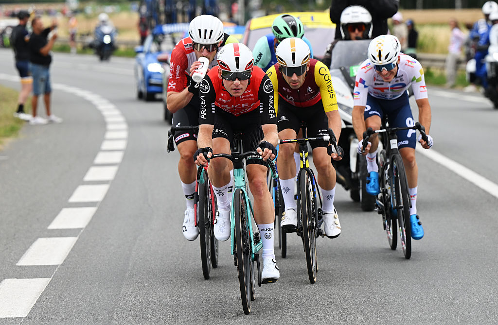 The early breakaway on stage 1