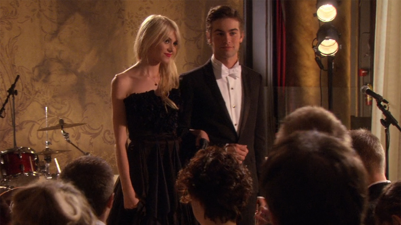 32 Gossip Girl Outfits I Still Can’t Get Enough Of