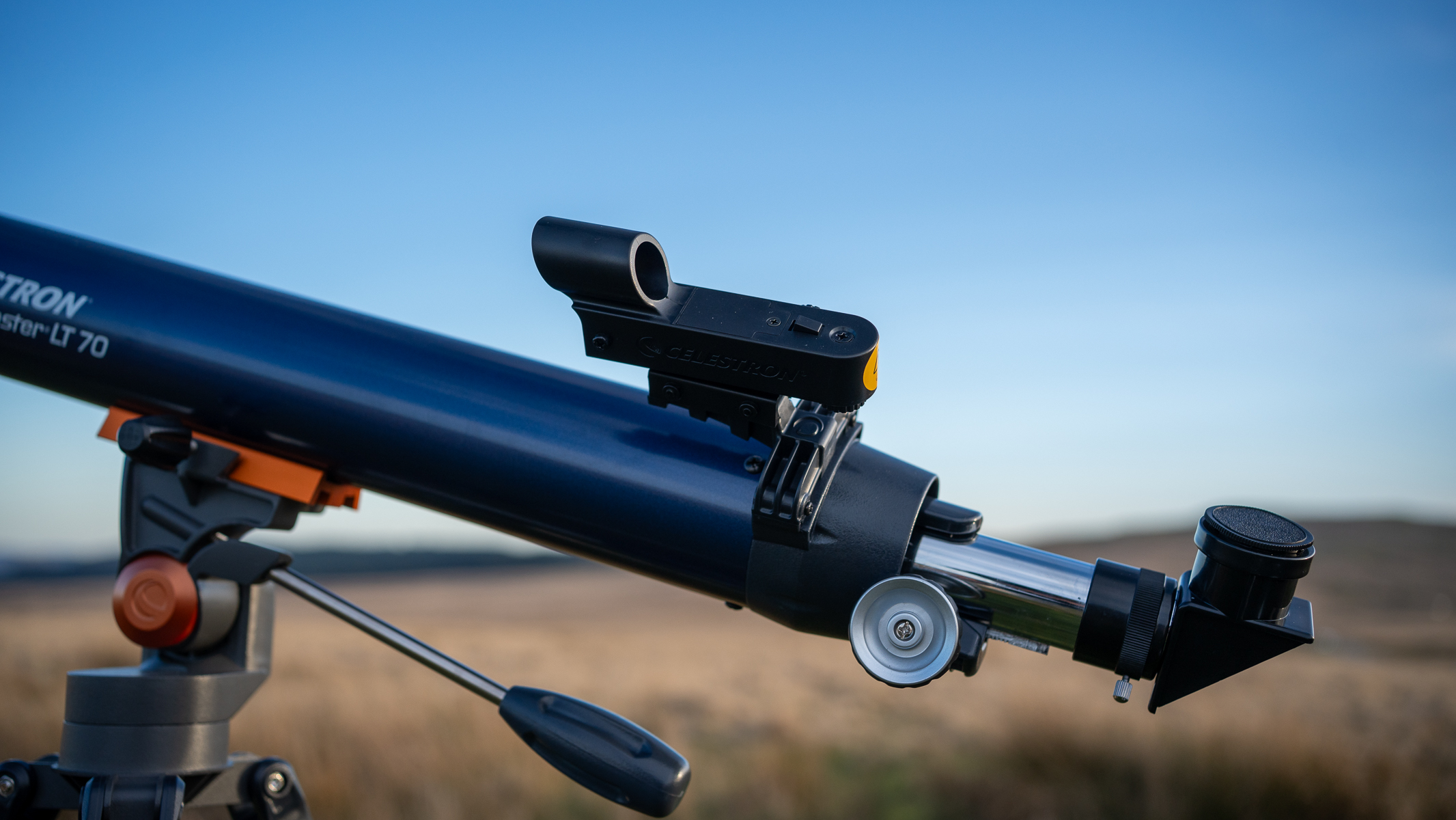 red dot finder on the Celestron AstroMaster LT 70AZ
