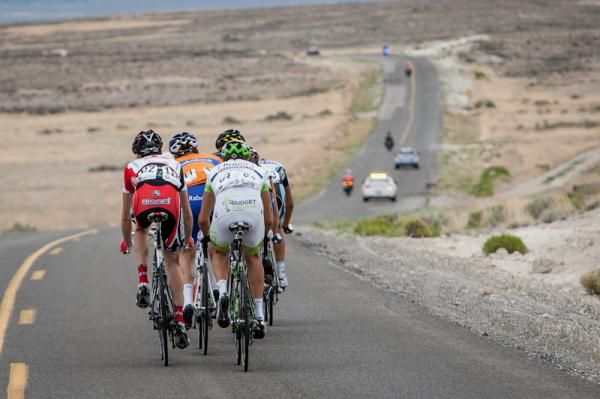 The long road ahead for the day's breakaway heading into Salt Lake City