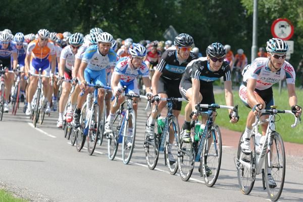 Omega Pharma - Lotto and Team Sky riders at the head of the peloton.
