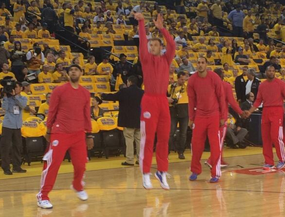 Clippers wear warmup clothes inside-out to protest owner's racist remarks