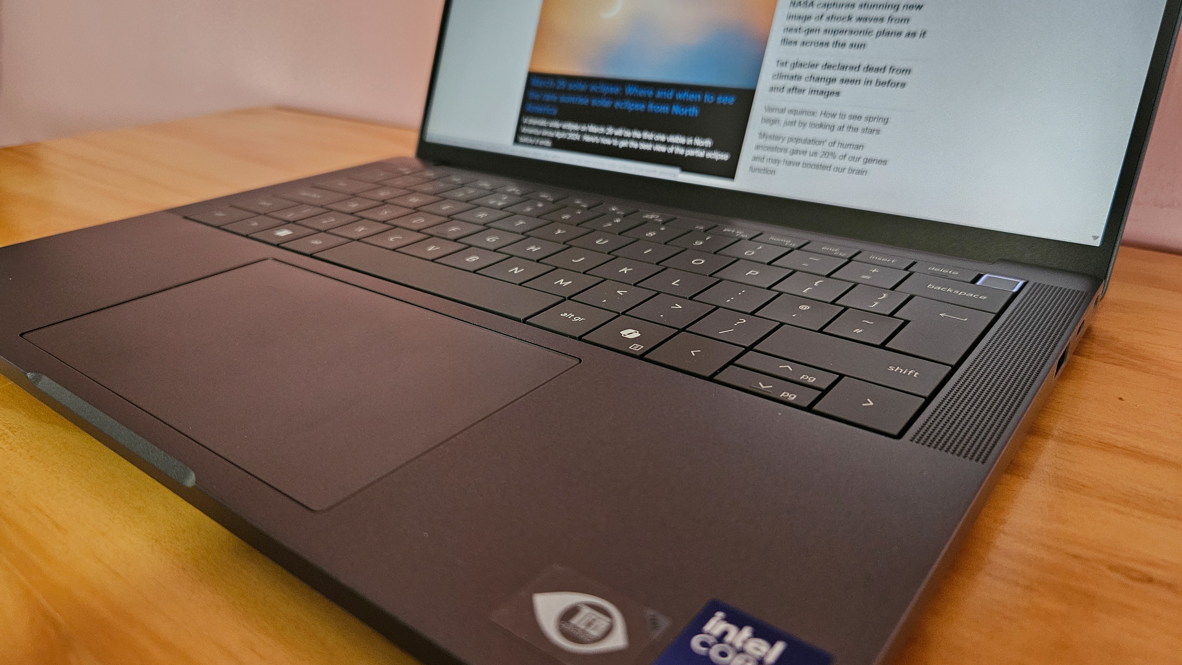 LS-Dell Pro 13 Premium: angled shot of keyboard and touchpad