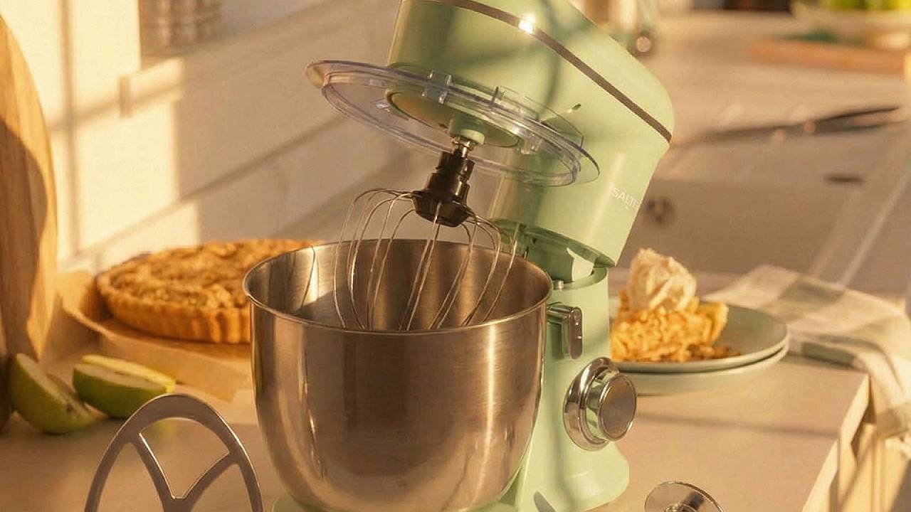 Salter British Bakes Stand Mixer