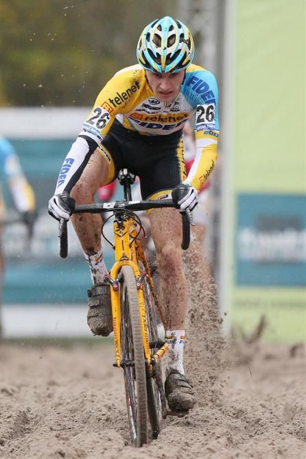 Corne Van Kessel (Telenet-Fidea) powers through the sand at the GP Hasselt