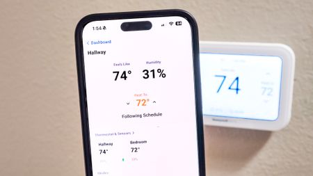 Honeywell Home X8S Smart Thermostat app on an iPhone