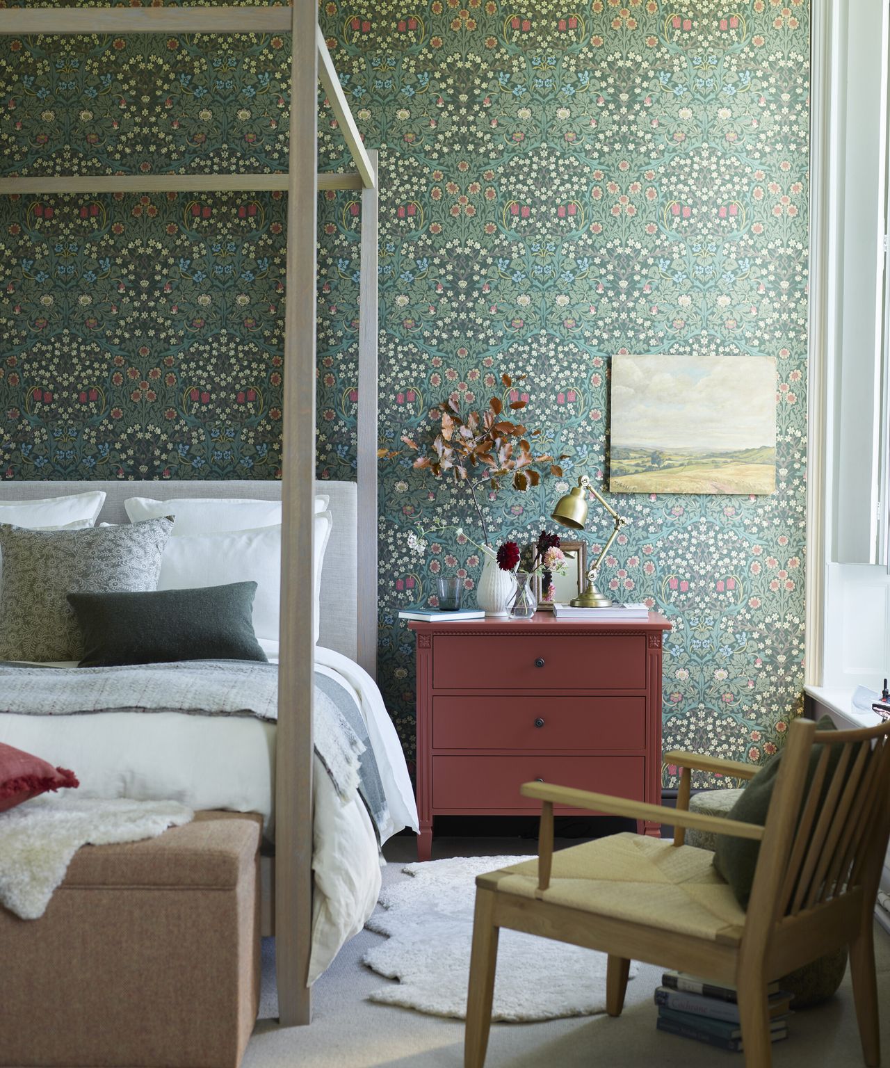 Bridgerton sparks a trend for four poster beds Homes & Gardens