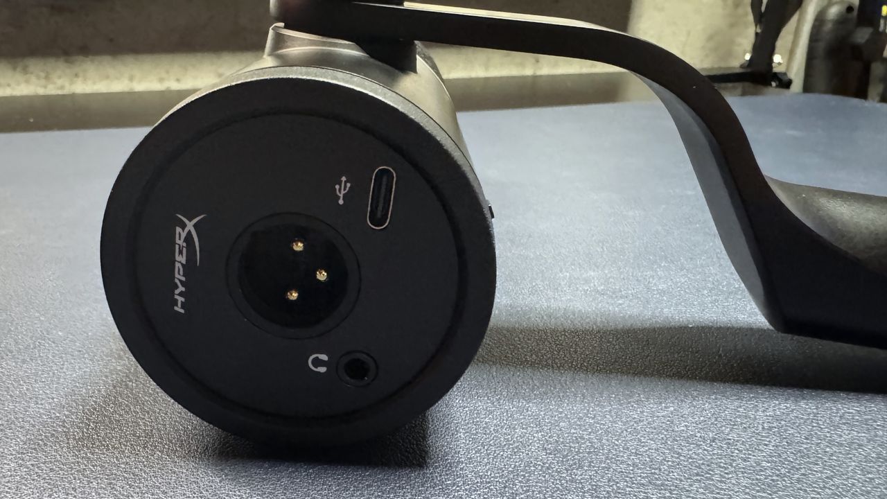 HyperX FlipCast