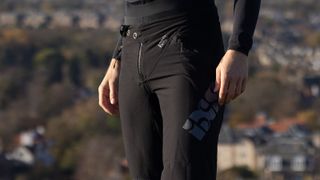 iXS Trigger pants review fly detail